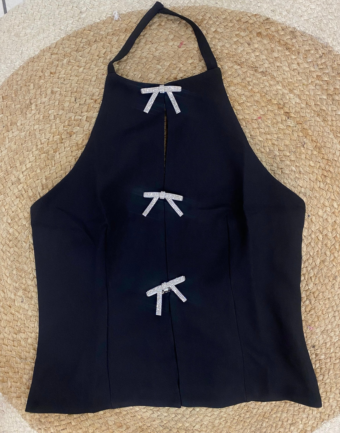 Bow halter top