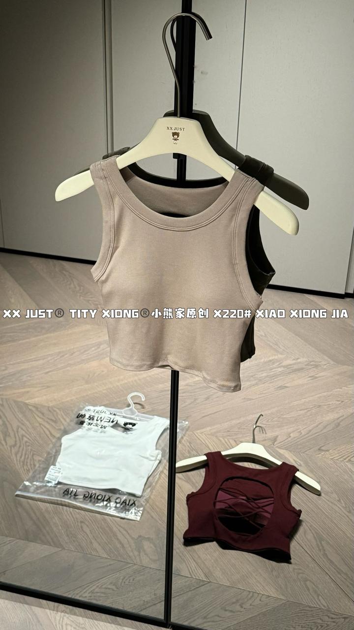 Criss cross padded top