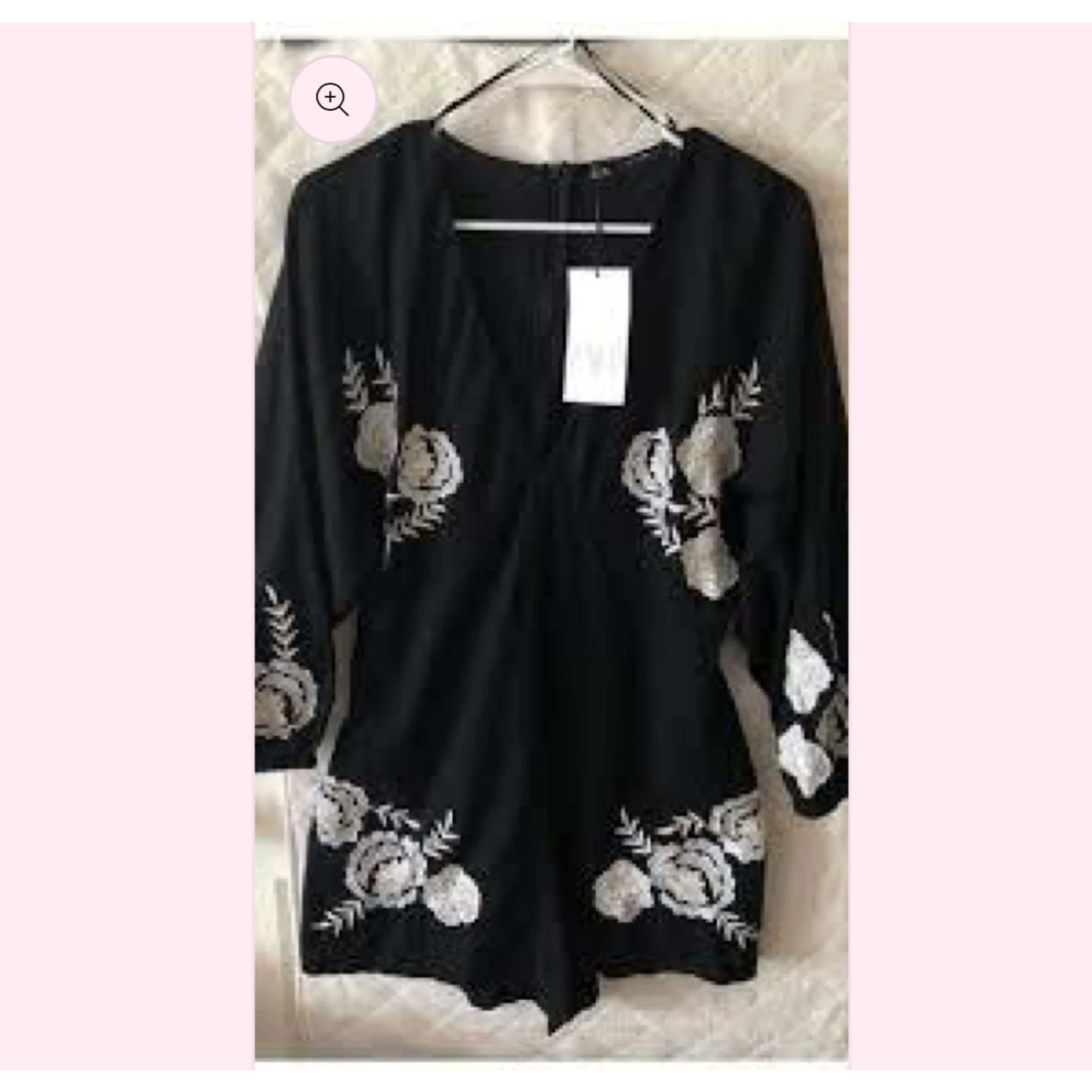 Kie embroidery romper