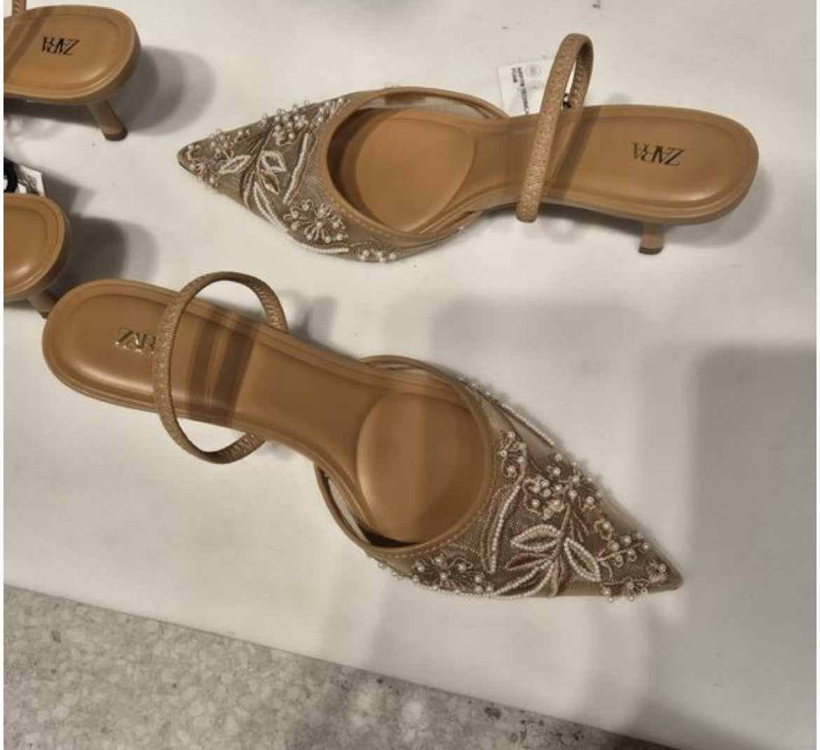 Lea heels