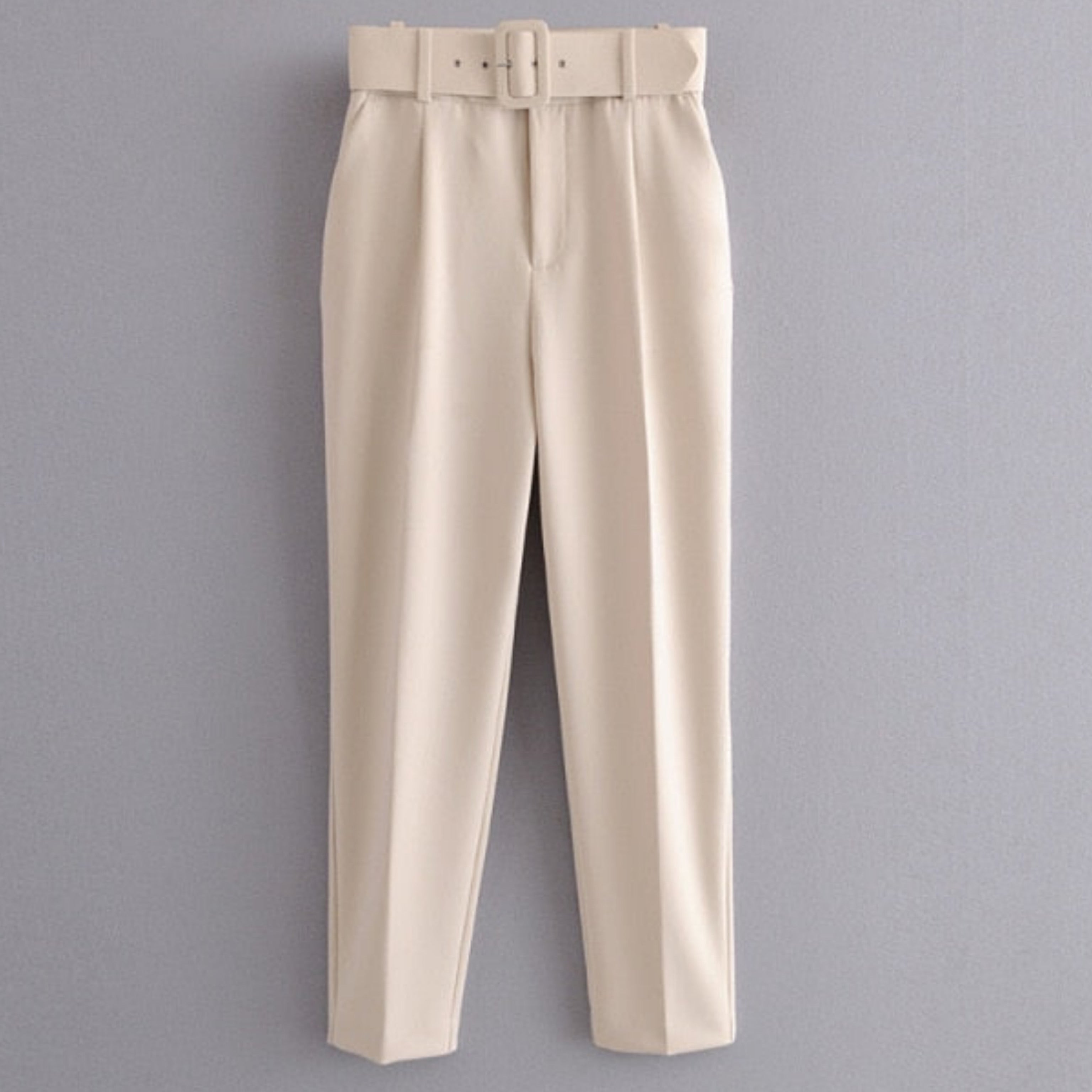 Belted trouser