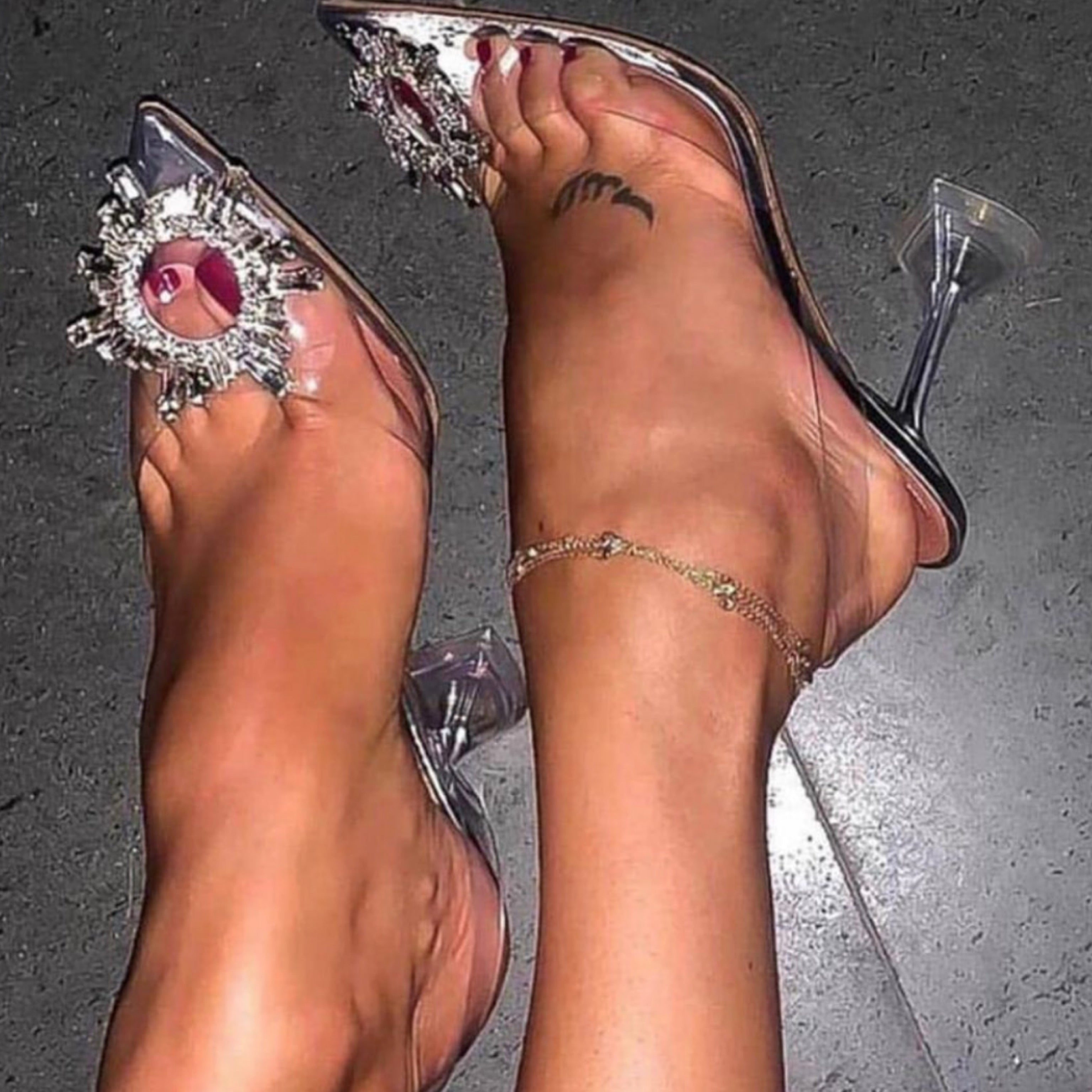 Luxury pumps